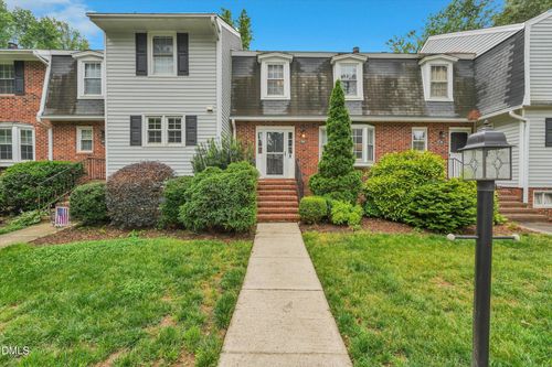 918 Hampshire Ct, Cary, NC, 27511-4100 | Card Image