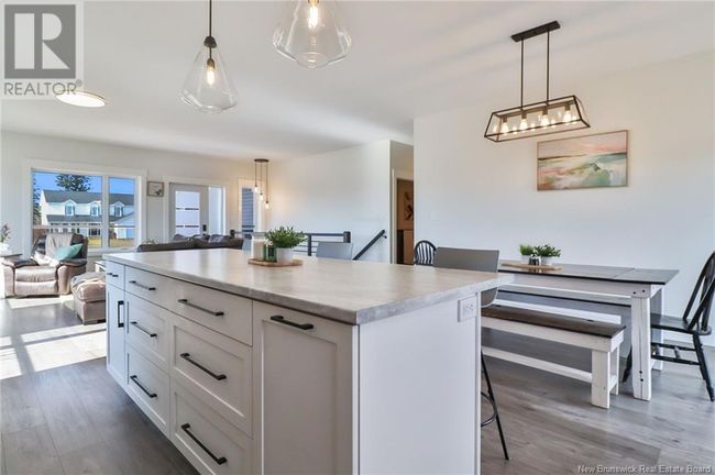 11 Riverside Dr, House other with 5 bedrooms, 3 bathrooms and null parking in Petitcodiac NB | Image 10