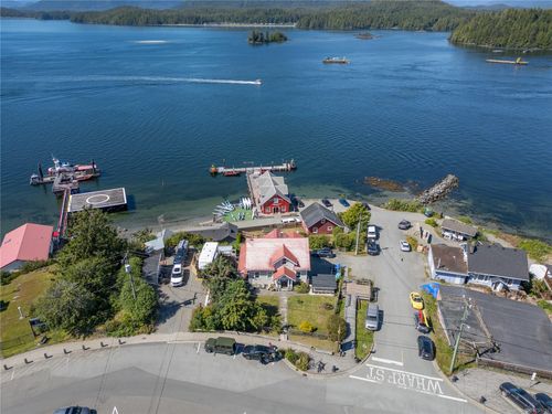 336 Main St, Tofino, BC, V0R2Z0 | Card Image