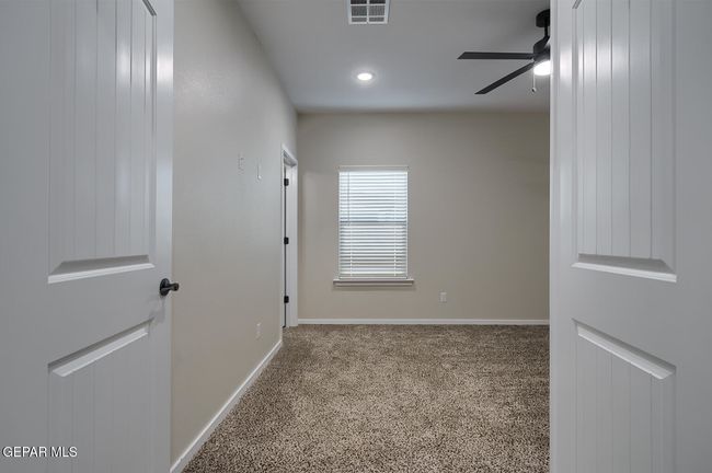 7469-Norte-Portuga-M-Bedroom-entrancel | Image 17