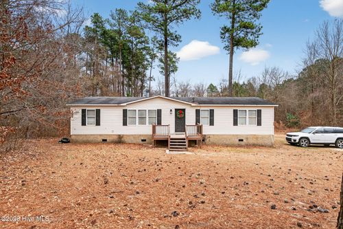 204 Boone Dr, Carthage, NC, 28327-7489 | Card Image