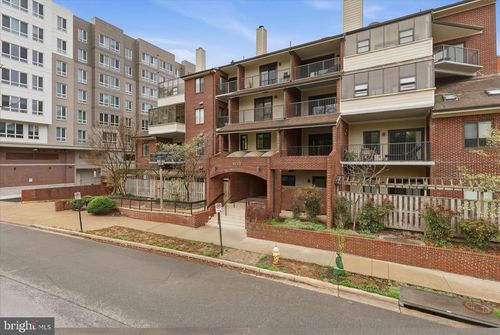 apt-405-1020 N Stafford St, ARLINGTON, VA, 22201-4671 | Card Image