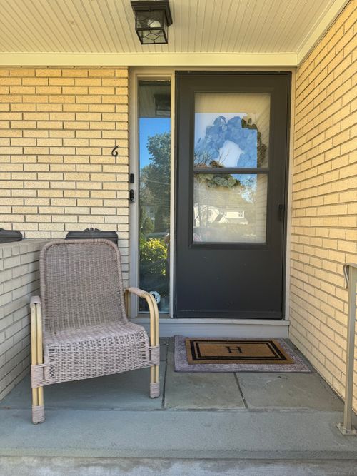 apt-6-10 Mead St, Stamford, CT, 06907-1603 | Card Image