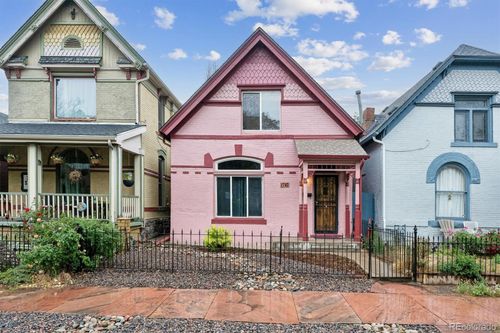 2747 Stout St, Denver, CO, 80205-2942 | Card Image