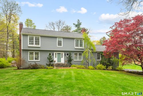 5 Musket Ln, Redding, CT, 06896-1524 | Card Image