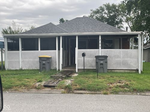 209 Schepman Ave, Seymour, IN, 47274-3503 | Card Image
