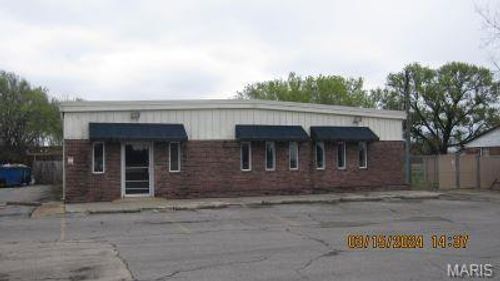 2770 N Douglass St, Malden, MO, 63863-1016 | Card Image