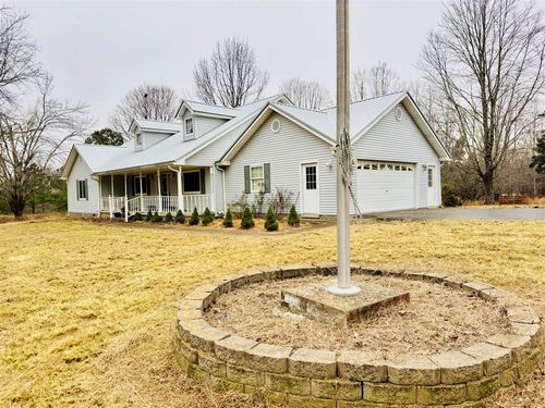 264 Woodruff Ln, Beech Creek, KY, 42321-2487 | Card Image