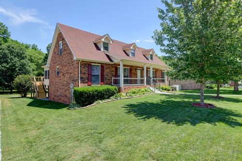 1030 Hillshire Dr, Clarksville, TN, 37043-2116 | Card Image