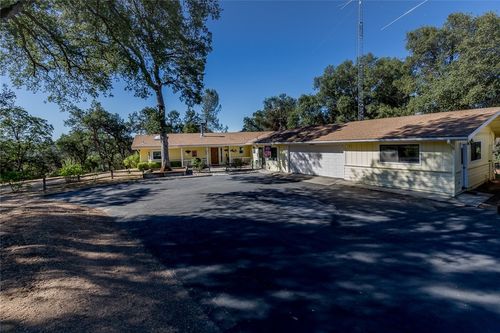 3977 Spring Ct, Mariposa, CA, 95338 | Card Image