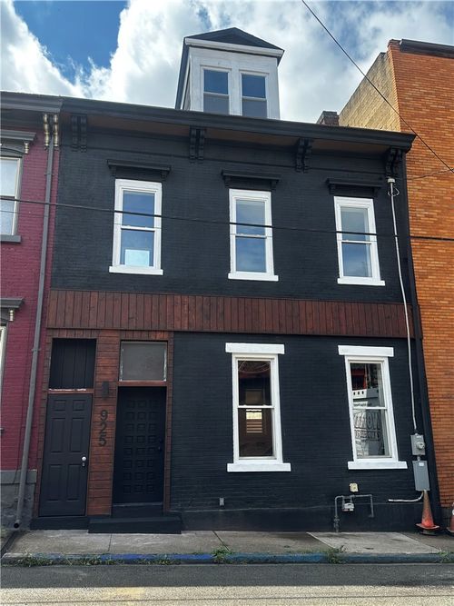 925 Constance St, Pittsburgh, PA, 15212-5016 | Card Image