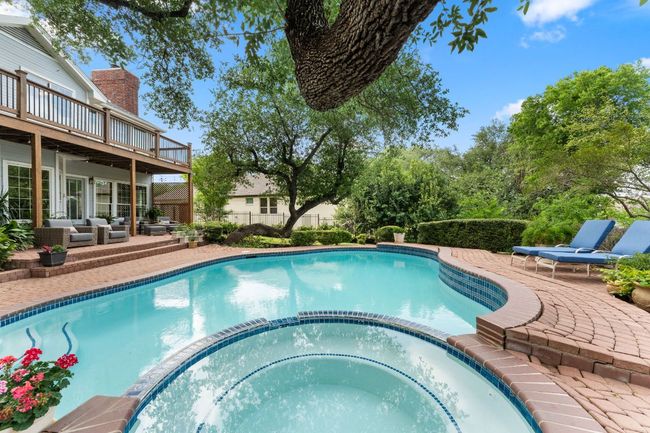 558 Peterson Ln, House other with 4 bedrooms, 3 bathrooms and 5 parking in Lakeway TX | Image 27