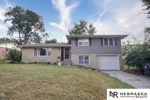 2539 Woods Boulevard, Lincoln, NE, 68502 | Card Image
