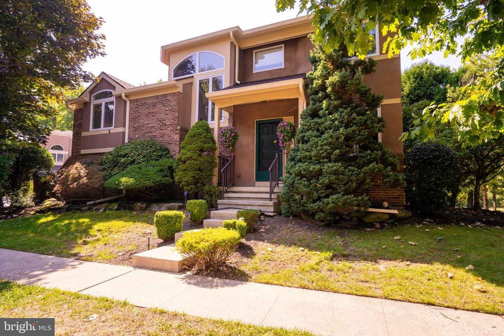 Kingsland Cir, Monmouth Junction, NJ 08852
