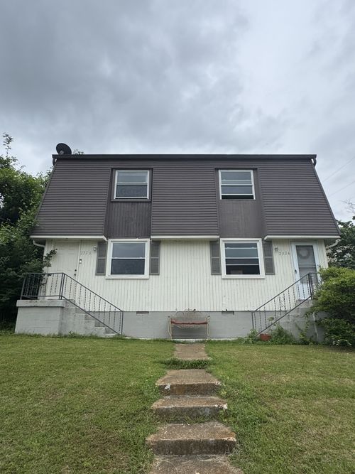 2324 Oak Ct, Nashville, TN, 37206-1424 | Card Image