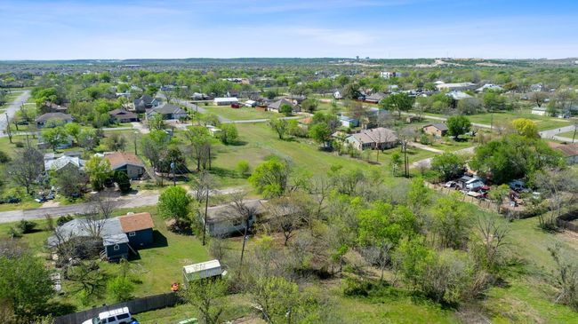 405 E Browning St, House other with 4 bedrooms, 2 bathrooms and 2 parking in Manor TX | Image 22