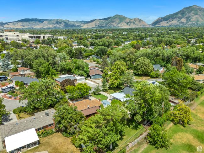 Aerial view of a mountainous background | Image 36