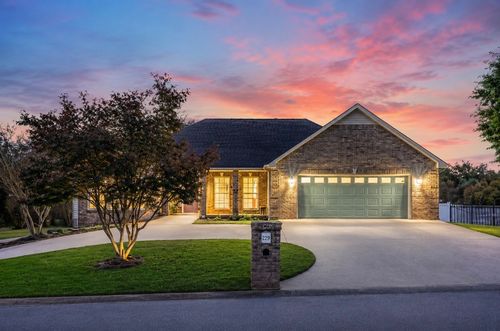 229 Cheshire Rd, Clarksville, TN, 37043-5864 | Card Image