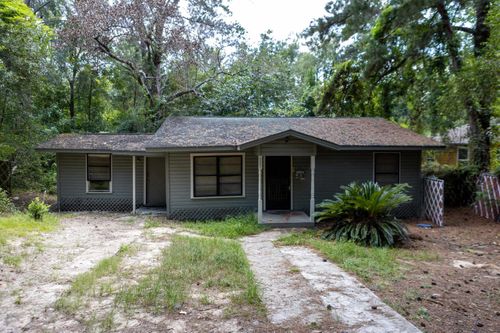 805 Scott St, Woodville, TX, 75979-5001 | Card Image