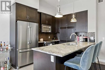 39 Quarry Gate Se, Condo with 1 bedrooms, 1 bathrooms and 1 parking in Calgary AB | Image 2