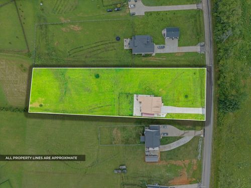 4133 Liverworth Rd, Southside, TN, 37171-9179 | Card Image