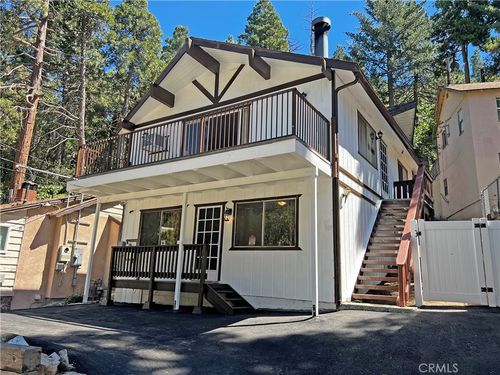 969 Fern Dr, Crestline, CA, 92325-9580 | Card Image