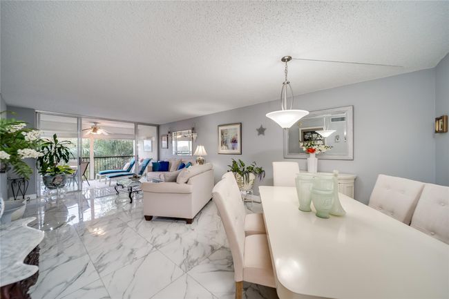 DINING ROOM LIVING ROOM | Image 11