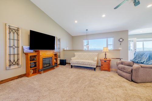 5825 Derby Dr, Helena, MT, 59602-9683 | Card Image