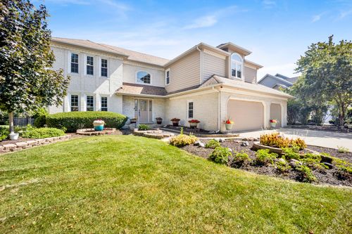 1440 Monarch Cir, Naperville, IL, 60564-9308 | Card Image