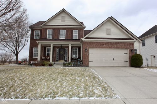 8209 Northpoint Dr, Brownsburg, IN, 46112-7507 | Card Image