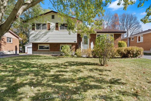 418 Knightsbridge Rd, Kingston, ON, K7M5S7 | Card Image