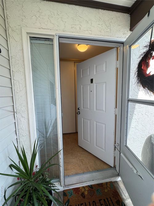 1306 Gotham Ct W, Saint James, NY, 11780-3355 | Card Image