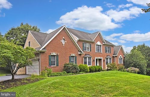2 Whitefield Dr, Lafayette Hill, PA, 19444-1648 | Card Image