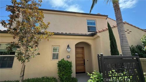 115 Barrington, Irvine, CA, 92618-0841 | Card Image