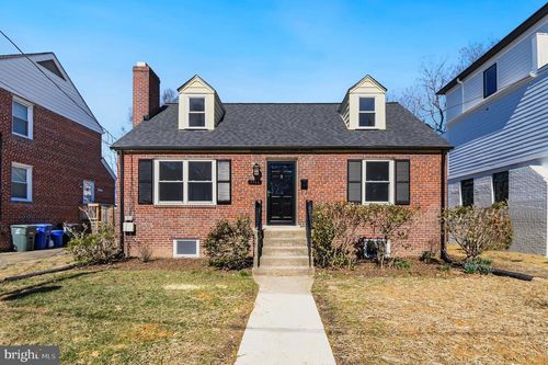 5713 5th St S, ARLINGTON, VA, 22204-1208 | Card Image