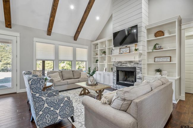 6445 County Road 118, House other with 4 bedrooms, 3 bathrooms and null parking in Bullard TX | Image 13