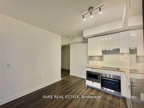 2812-195 Redpath Ave, Toronto, ON, M4P0E4 | Card Image