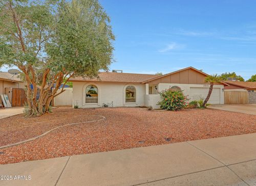 3801 W Helena Dr, Glendale, AZ, 85308-3121 | Card Image
