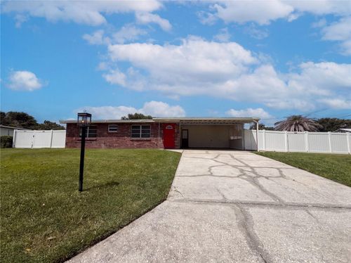 119 Lantern Ln, WINTER HAVEN, FL, 33884-3241 | Card Image