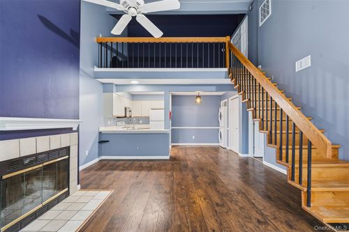 239 Deer Hl, South Salem, NY, 10590-2413 | Card Image