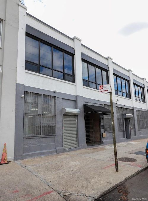 1fl-36 36th St, Astoria, NY, 11106-1303 | Card Image