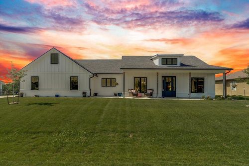 1521 E Elk Ridge Ave, Goddard, KS, 67052-8655 | Card Image