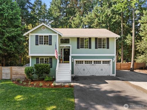 1099 Makah Pl, Fox Island, WA, 98333-9665 | Card Image