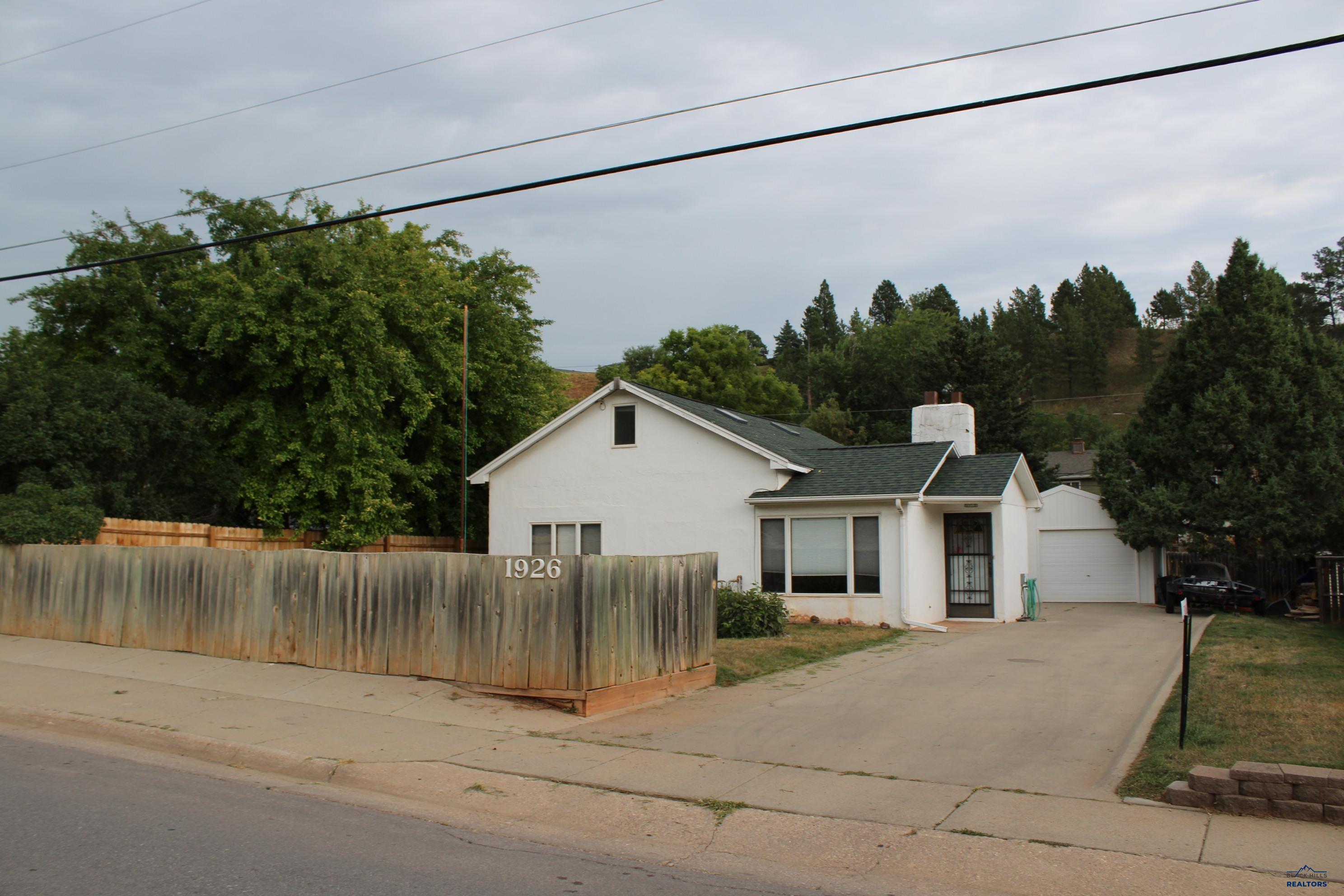 Red Dale Dr, Rapid City, SD 57702