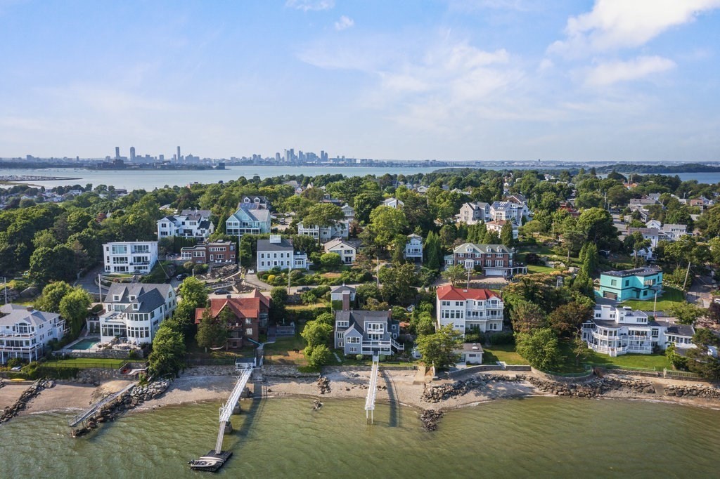 Crabtree Rd, Quincy, MA 02171