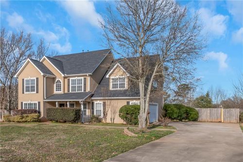 112 Wyckliffe Dr, Locust Grove, GA, 30248-2042 | Card Image