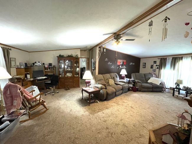 2135 Hillview Dr, Home with 3 bedrooms, 3 bathrooms and 2 parking in Princeton IL | Image 12