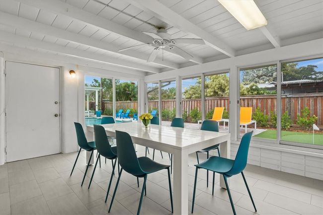 2473 Davis Blvd, House other with 3 bedrooms, 2 bathrooms and null parking in Sarasota FL | Image 25