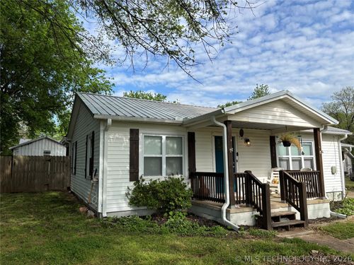 206 Nw 1st, Checotah, OK, 74426 | Card Image