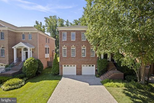 4906 16th St N, Arlington, VA, 22205-2627 | Card Image